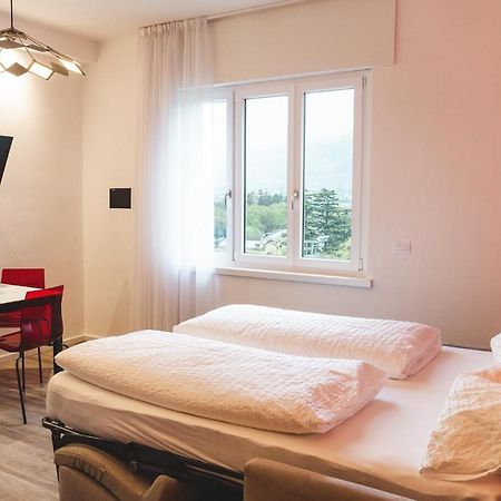 Studio-Appartment - Hotel Lux Meran Exterior foto